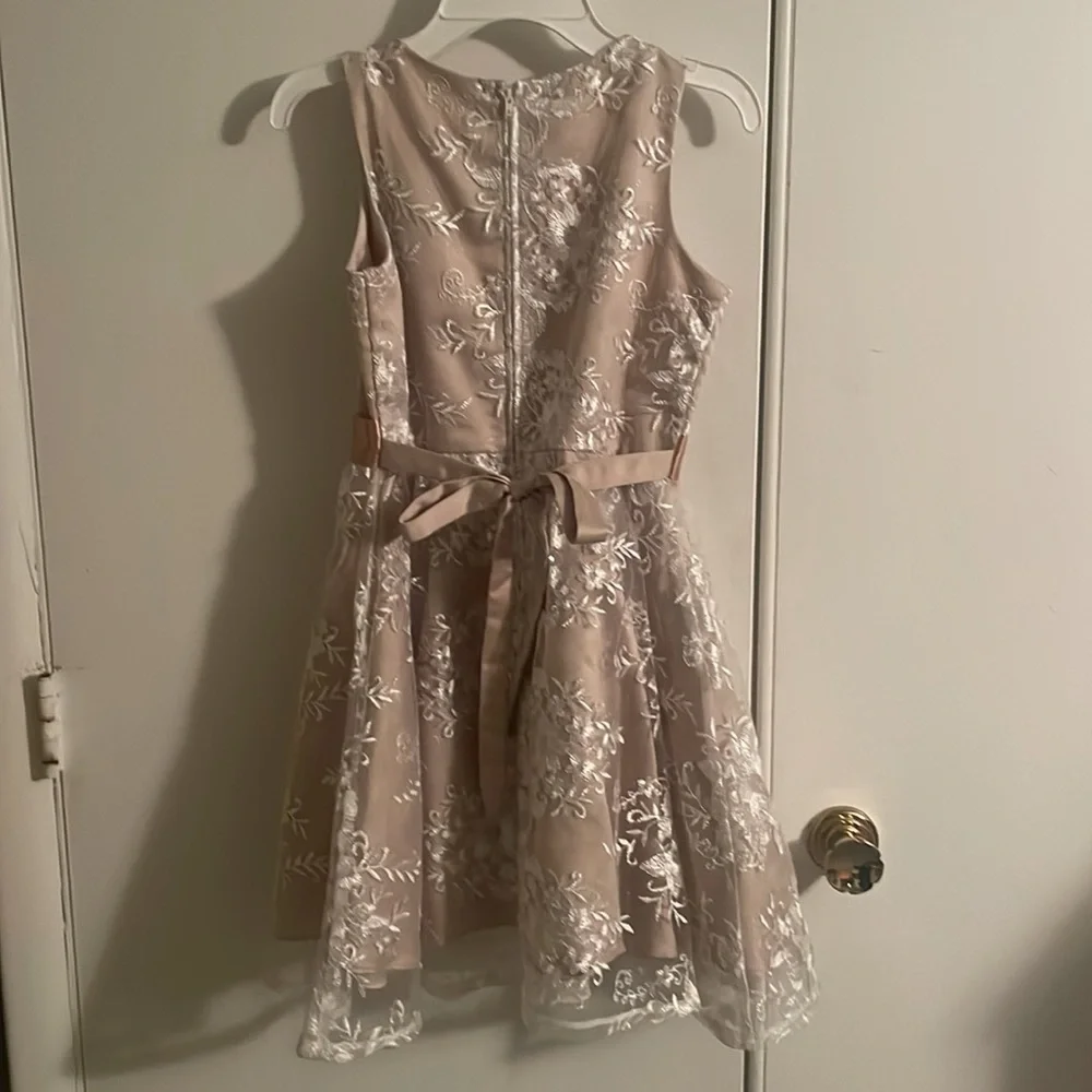 Girls Dress - Picture 4 of 4